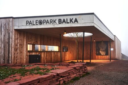 ENIKA.CZ rozsvítila pravěk: Osvětlení a audiovizuální technika v Paleoparku